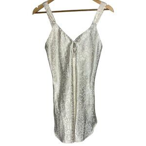 Vintage Women's Size Small Petite Intimate Satin Lingerie Slip Ivory Swirl Bride